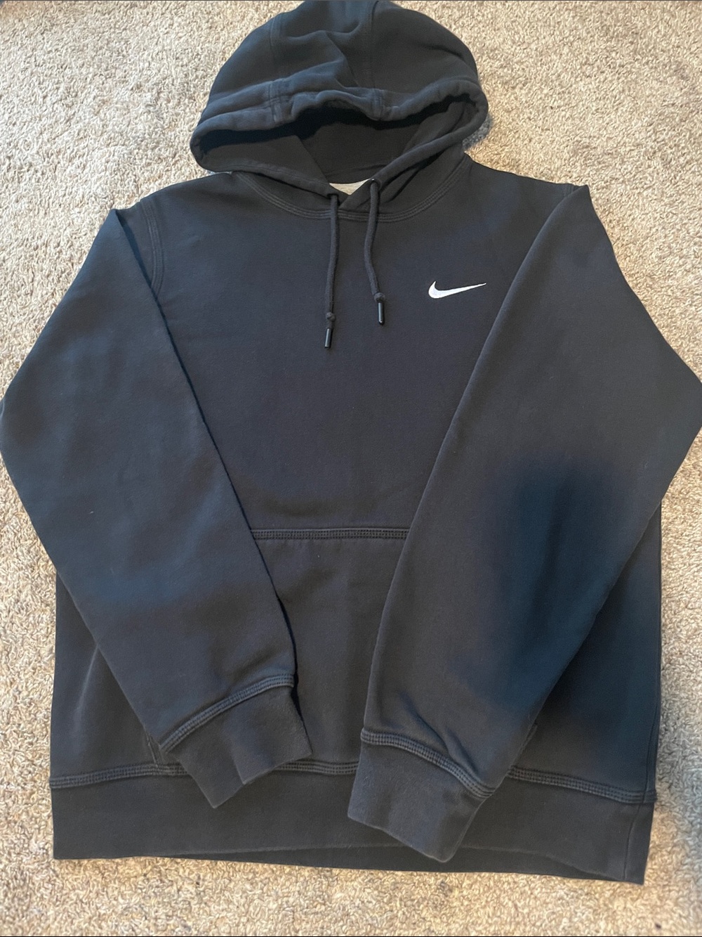 Nike Essentials Black Pullover Hoodie